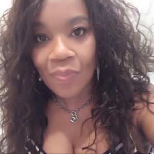 Meet your Posher, Claudette